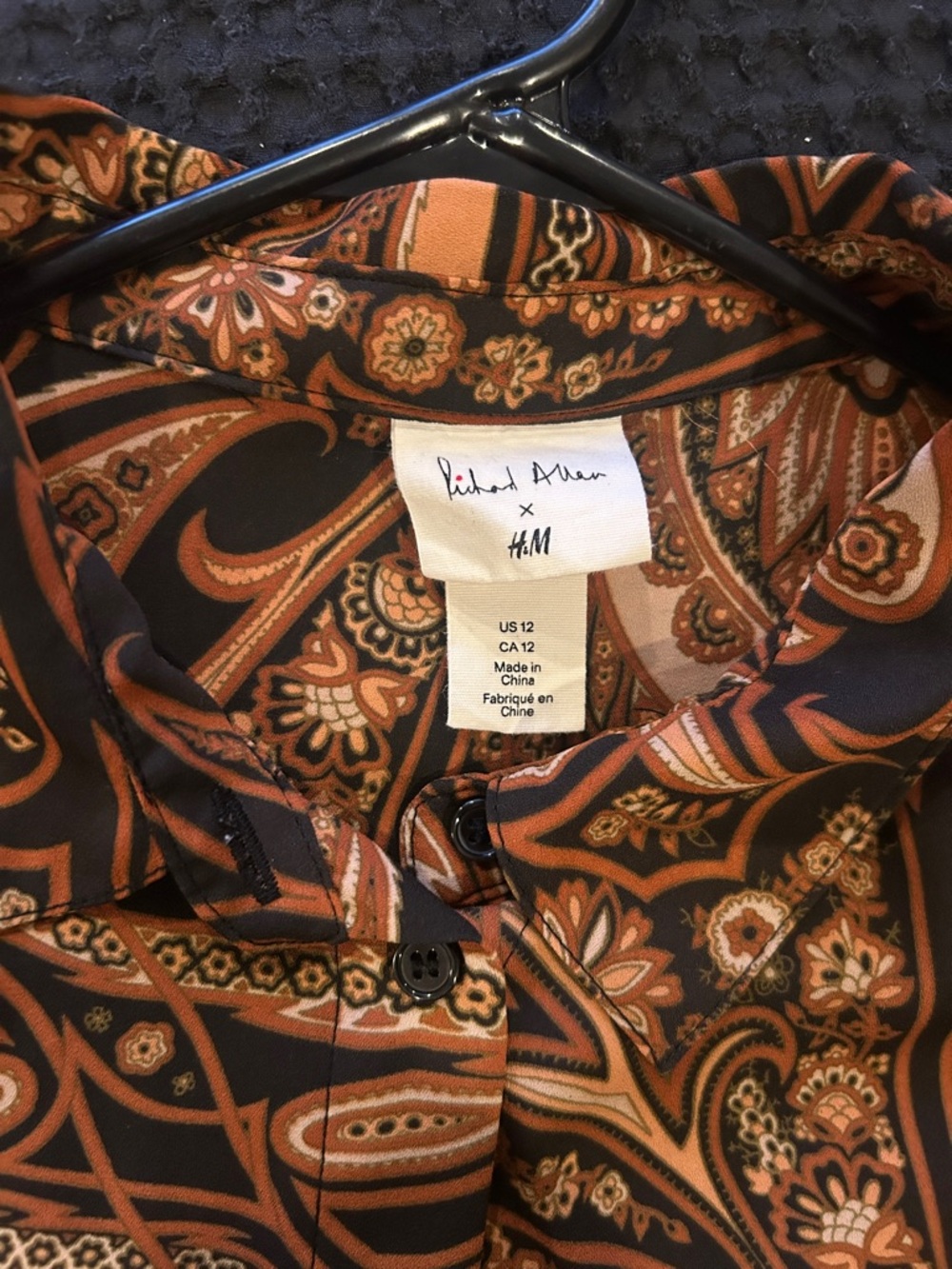 H&M Men's Paisley Button-Down Shirt - Brown & Black